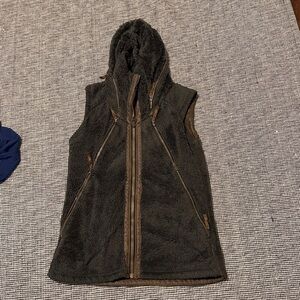 Kuhl Flight Vest fleece cozy hooded women’s sz M The KÜHL FLIGHT™ VEST